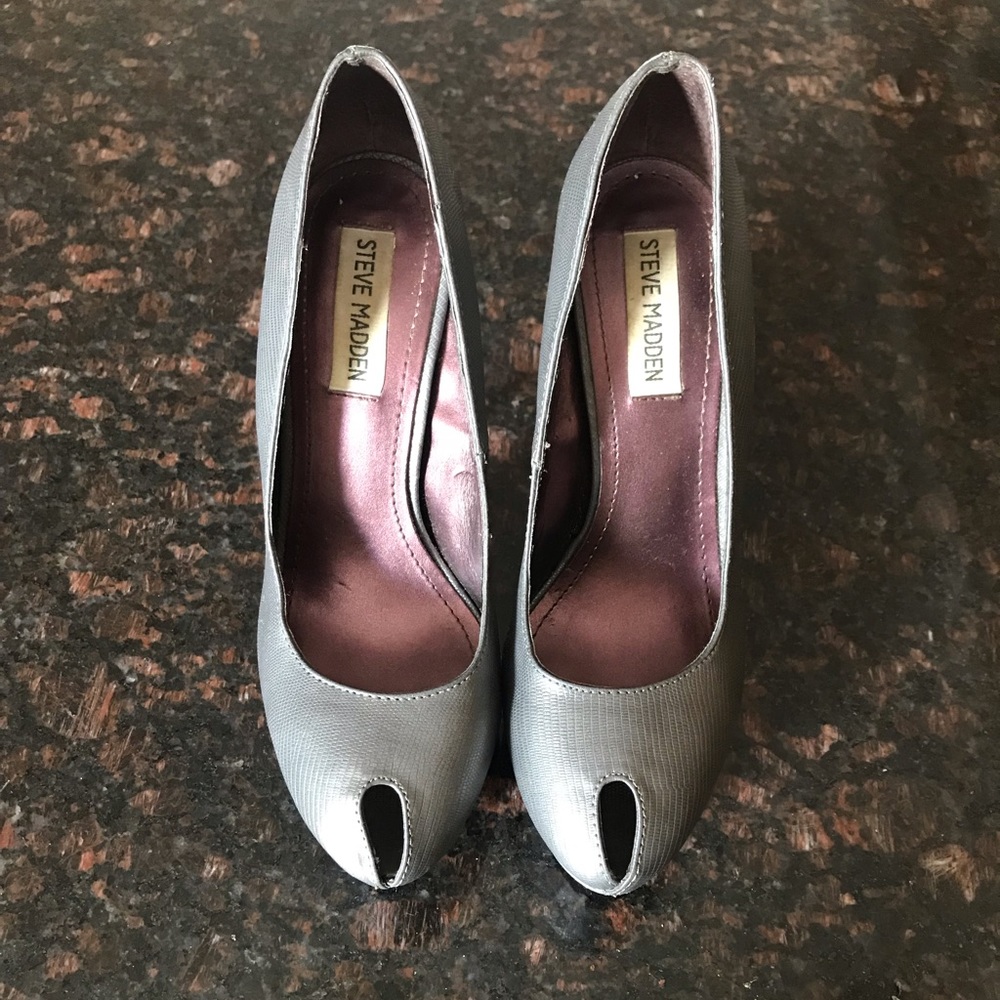 Women’s Shoes